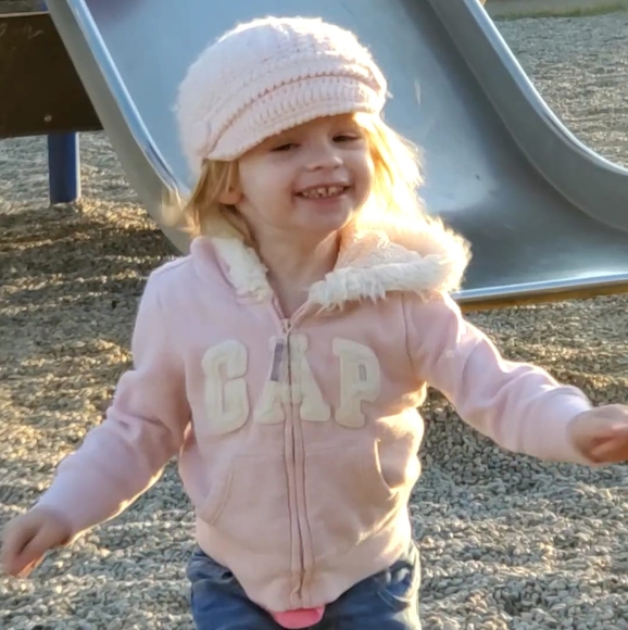 Meet your Posher, Chrystal - Picture 1 of 1